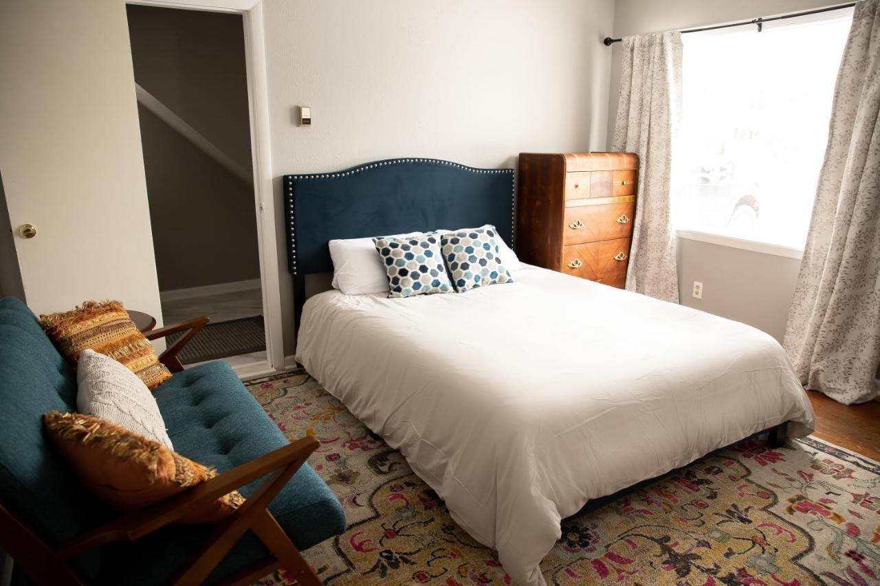 Charming French Studio Apartment Laramie Exterior foto
