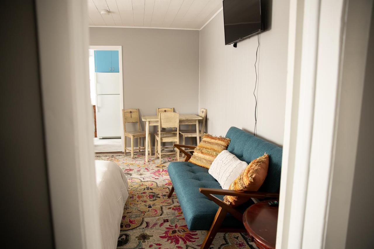 Charming French Studio Apartment Laramie Exterior foto